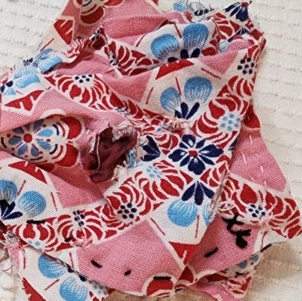 JABOT Slow Stitching 💞🩷🩷🩷BOW IN  FEEDSACK  TEXTILE NWT - Picture 12 of 16